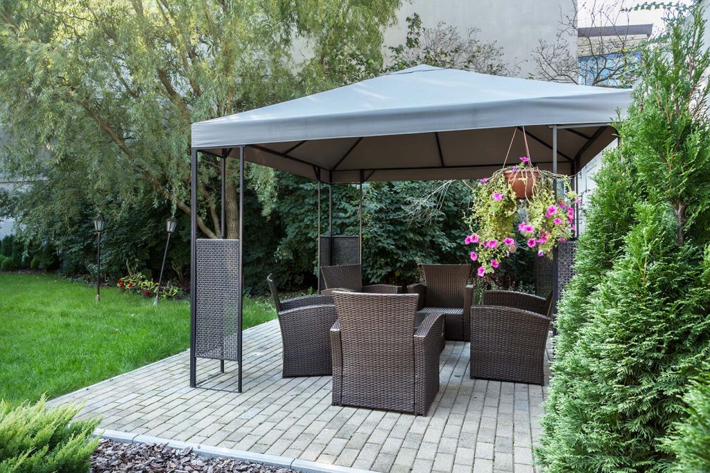 Arredo Giardino Verona, un team di esperti consulenti paesaggisti - Gazebo GiarDino 1024x682