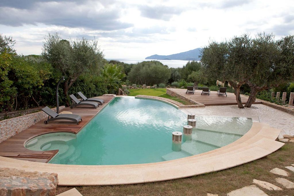 Progettazione piscine a verona studiate su misura per il tuo giardino Costruzione piscine verona